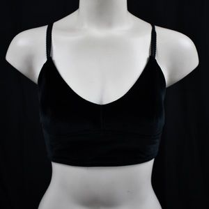Beyond yoga velvet sports bra crop